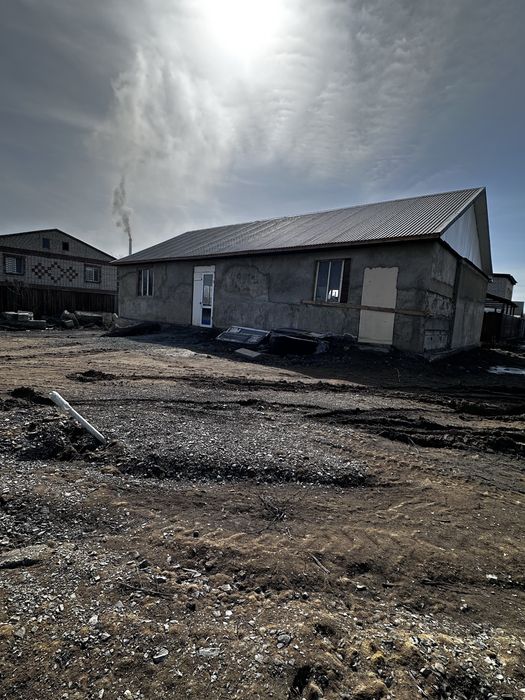 продам участок с постройкой