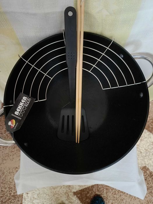 Казан чугунный BEKKER немецкий 5,6 литров, новый