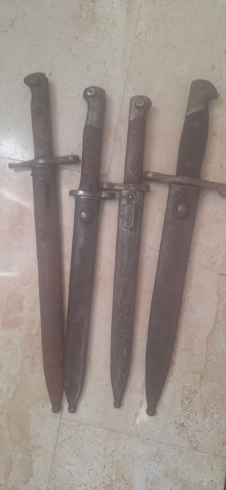 Baionete militare din toate timpurile şi din toate țările