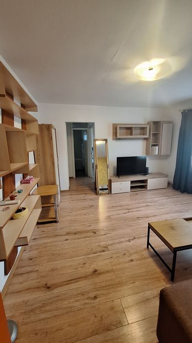 Apartament 2 camere de închiriat, zona  Modern, ADULTI Only