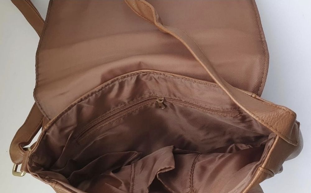 Geanta Holly Studded Avon maro