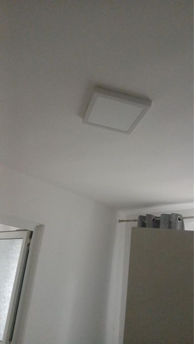 Proprietar vând urgent apartament cu doua camere la parter zona Petrișor
