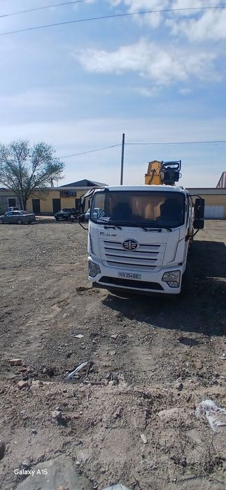 Manipulyator 14 t
