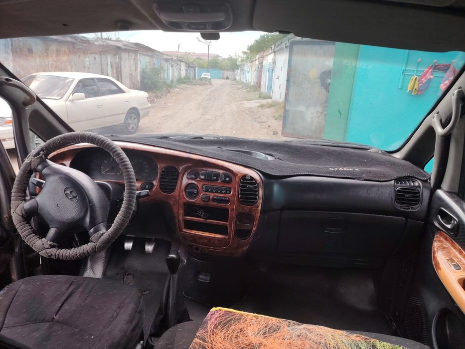 Продам хундай старекс