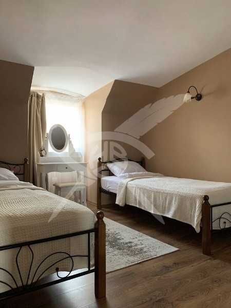 Продава се Многостаен апартамент в София, Хладилника - 162 кв.м за 655 €/кв.м - Снимка #9