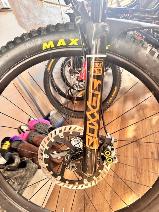Vand urgent rockshoxs boxxer 2021 RC select 29