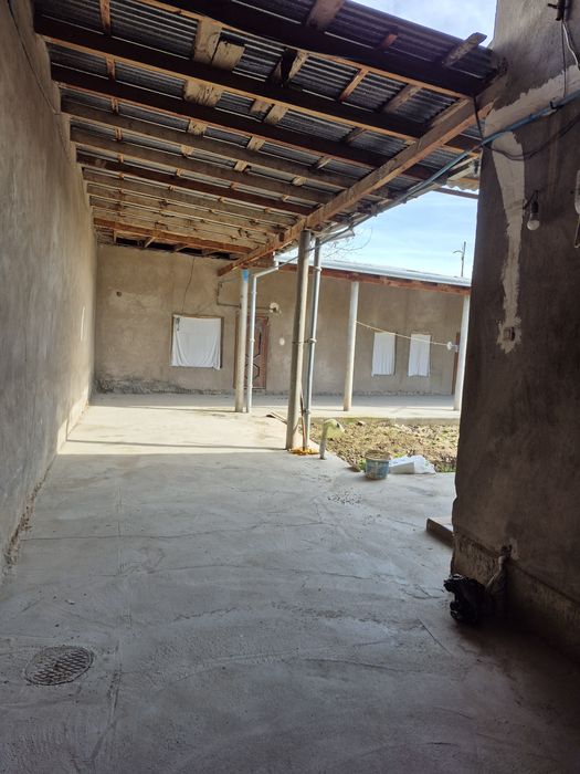 Qobrey tumanida er xisobida Uchaska sotiladi