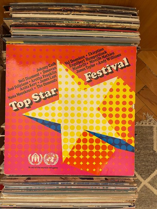 Viniluri lichidare stoc (Compilații , romantica, disco ,soul, clasica)