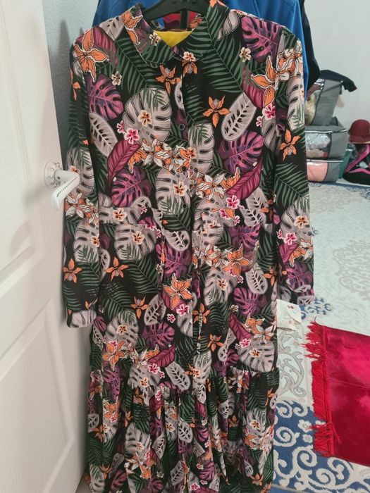 Продам платье длинные женские