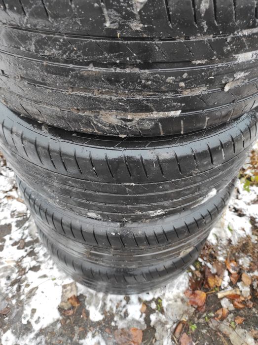 Летняя резина(шины) 235/55 R19