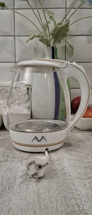 Электрический чайник AVA
