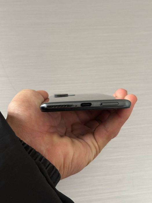 Xiaomi Poco F3 срочно жиги