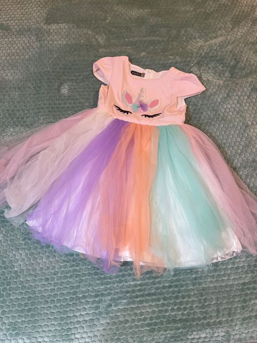 Детски дрехи и рокли