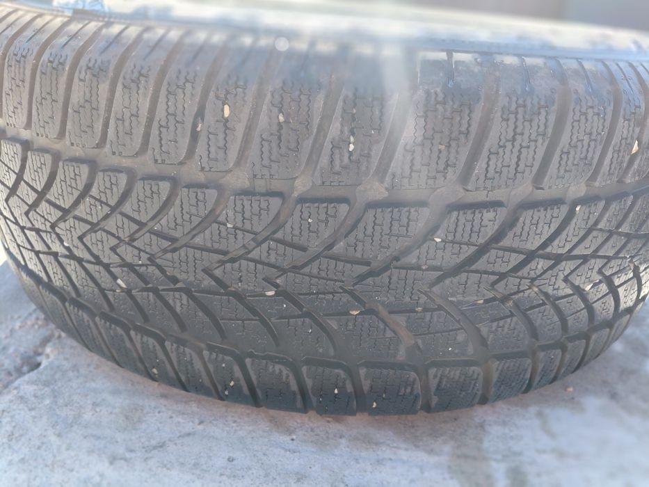 Bmw x5.x3  Jante cu anvelope iarna r18