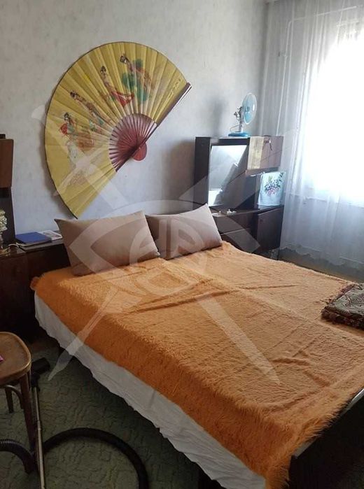 Дава се под наем Тристаен апартамент в Варна, Младост 1 - 65 кв.м за 300 € - Снимка #3