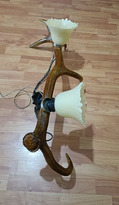 Candelabru  din coarne de cerb