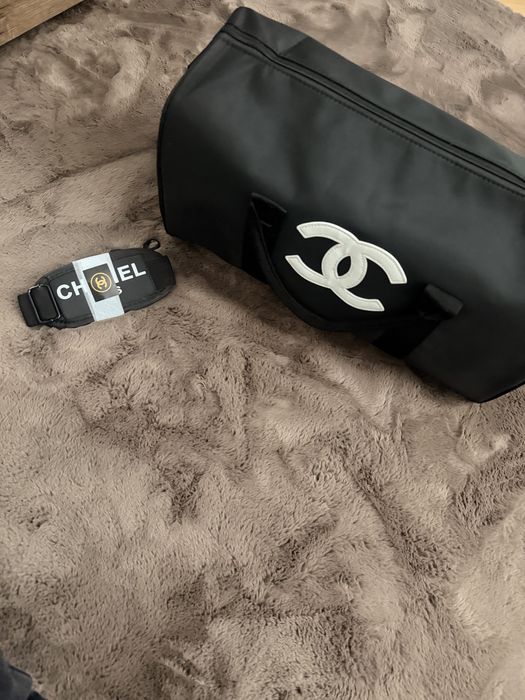 geanta de umar chanel