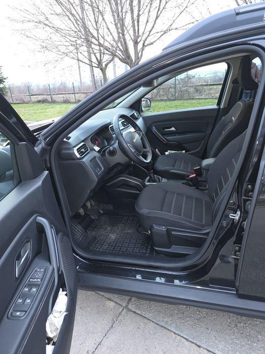 Dacia Duster Full Benzina + GPL din fabrica  100CP  Proprietar