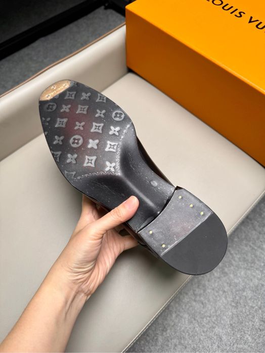 Pantofi Louis Vuitton , calitate premium , pe comanda , noi , 45