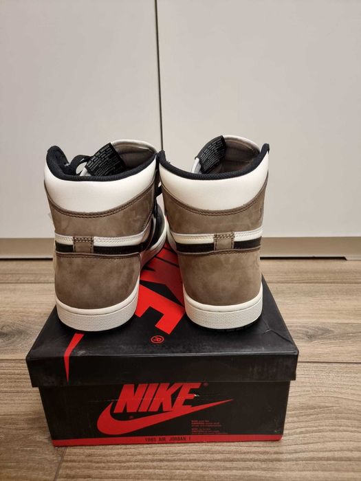 Air Jordan 1 Retro High OG "Dark Mocha" Leather/Polyester/Rubber