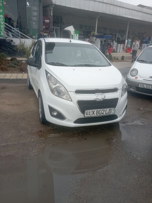 Салом Мошина сотилади