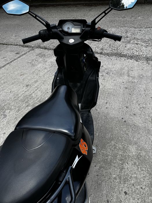 Aprilia sr 50 49cc