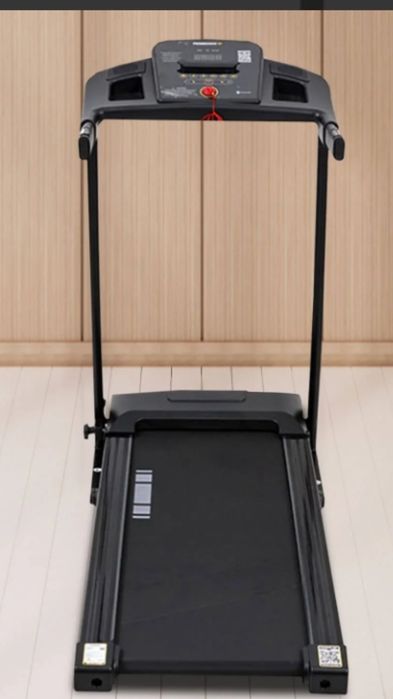 Vând banda de alergat electrica