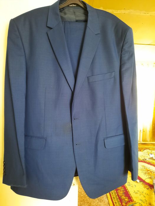 Продам костюм...