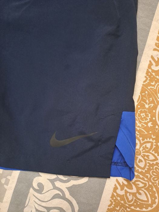 Мъжки къси панталони Nike,различни цветове