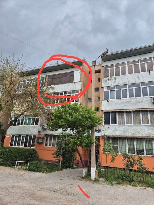 Уй сотилади квартира