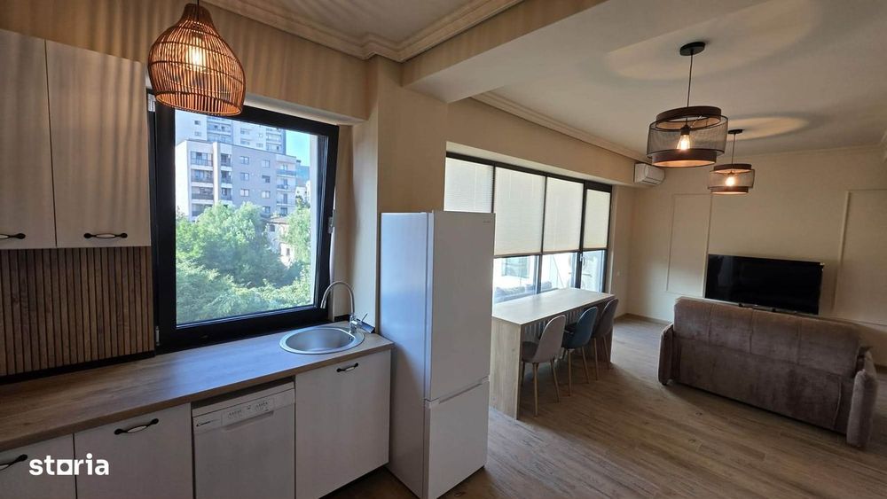 Inchiriez Apartament LUX 2 camere Rond Alba-Iulia/Decebal/Unirii