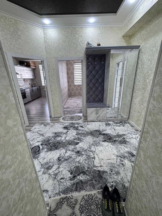 Продаётся 2х комн квартира на 5 этаже Ор-р 24 - 25 автобаза