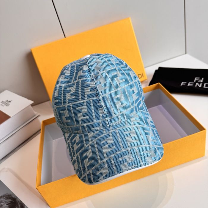 Sapca Fendi , calitate premium , pe comanda , noua