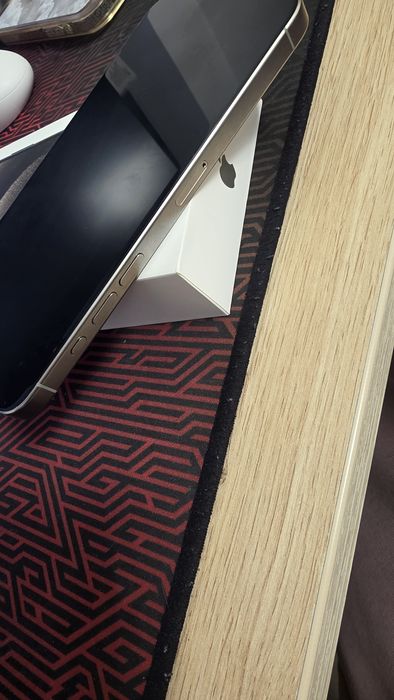 Iphone 15 PRO MAX 256 GB Natural Titanium 89% baterie