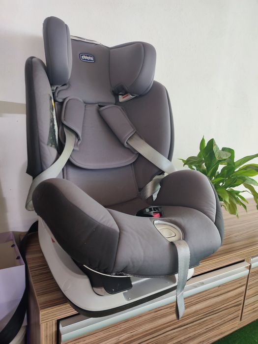 Scaun auto copii Chicco 0-25 kg