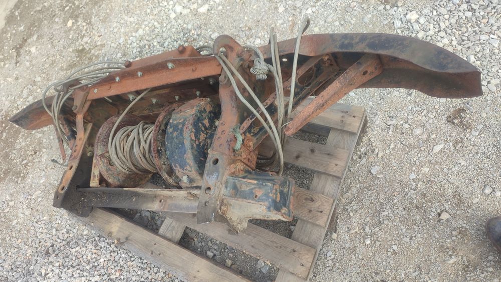 Лебедка за Зил 131,157,  Газ 66