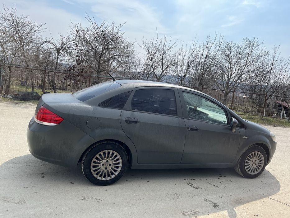 Se vinde fiat Lineia