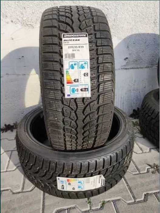Jante BMW Seria 1 F40 2 F44 Anvelope iarna noi Bridgestone 235 35 19
