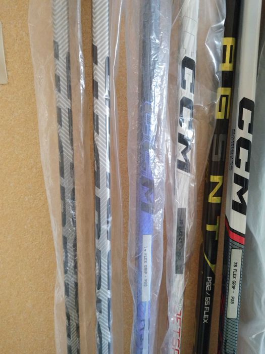 Хоккейные клюшки