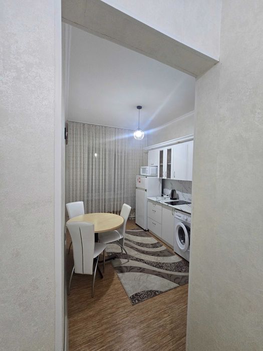 Сдам 1 центр  есть Kaspi Red.