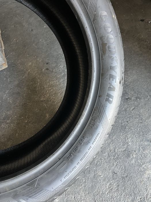 2 anvelope de vara 275/45/21 Goodyear NOI!