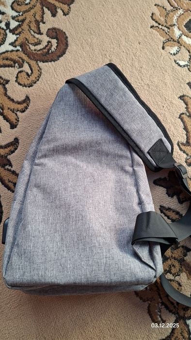 Сумка слинг спорт новая