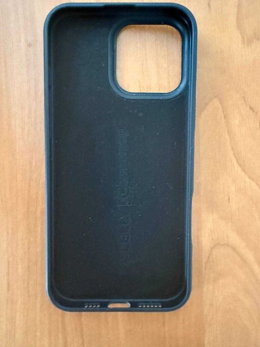 Husă iPhone 16 Pro Max Celly Chromag cu MagSafe – Verde Închis