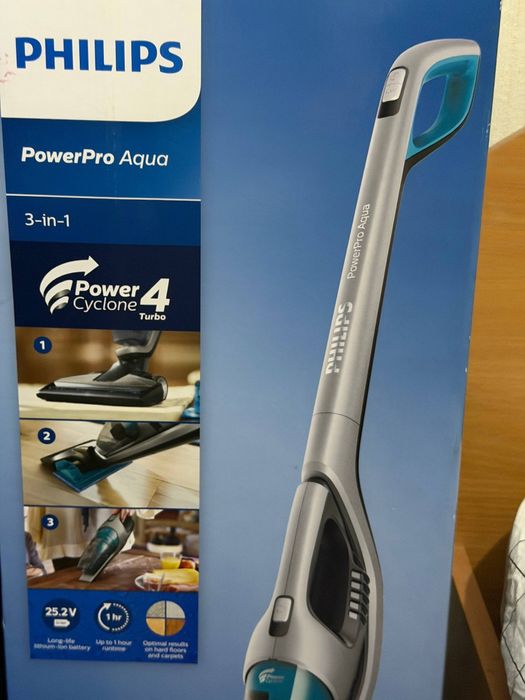 Беспроводной пылесос Philips PowerPro Aqua