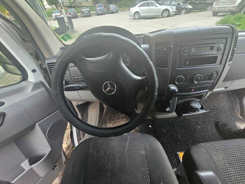 Mercedes-Benz Sprinter 211