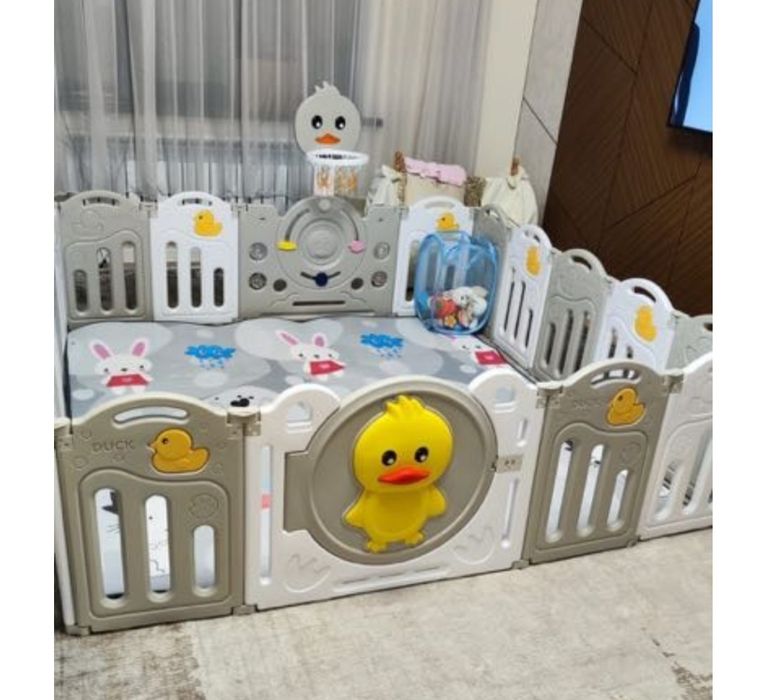 Продам игровой манеж пластиковый