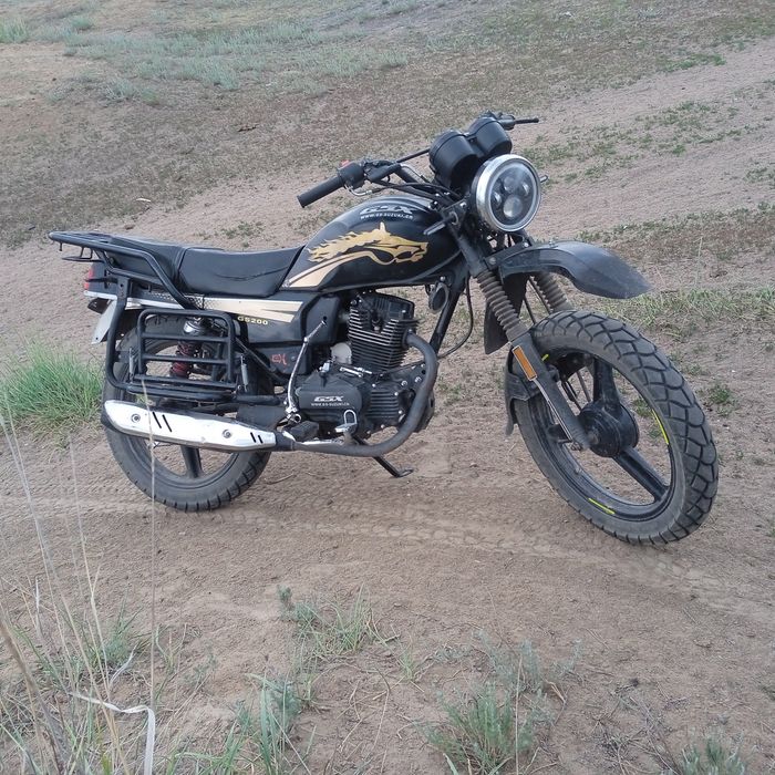 Продам мотоцикл  Suzuki GS200