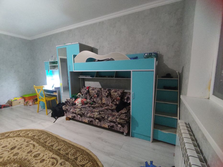 Срочно продам детский гарнитур