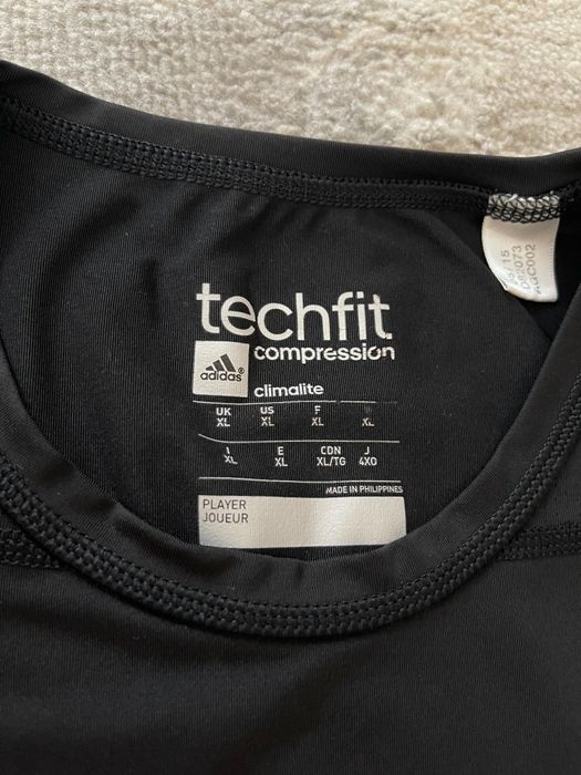 Maiou Adidas Techfit Compression barbati marimea XL negru sport
