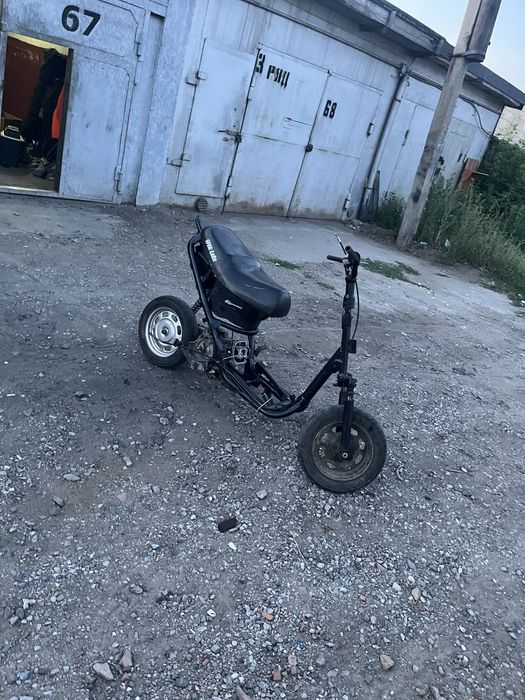 Продам скутер 90кубов